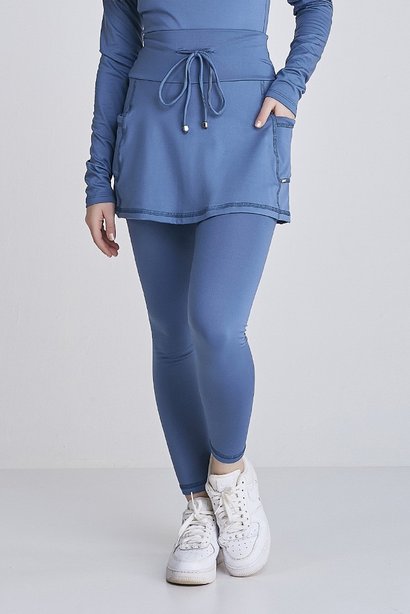 Saia Calça Comprida Azul Claro Térmica Para Mulheres De Até 1,60 De Altura Epulari Saia Calça Comprida Azul Claro Térmica Para Mulheres De Até 1,60 De Altura Epulari