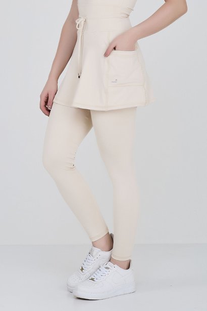 Saia Calça Off White Poliamida New Light Sem Transparência Para Mulheres 1,60 Altura Epulari