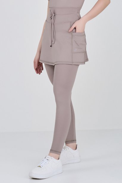 Saia Calça Comprida Poliamida New Light Proteção UV Para Mulheres de Até 1,60 de Altura Epulari 