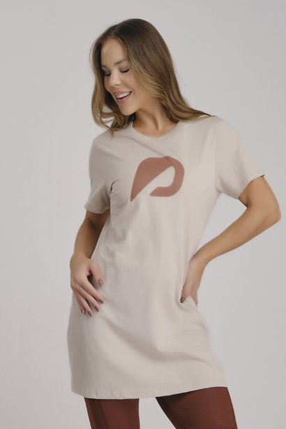 T-Shirt Bege Algodão Premium Tapa Bumbum Epulari