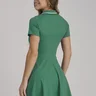 vestido tenista verde em poliamida com short epulari 1