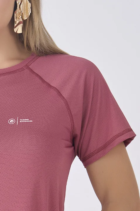 camiseta poliamida rosa queimado com protecao solar collab tamiris rodrigues epulari 5