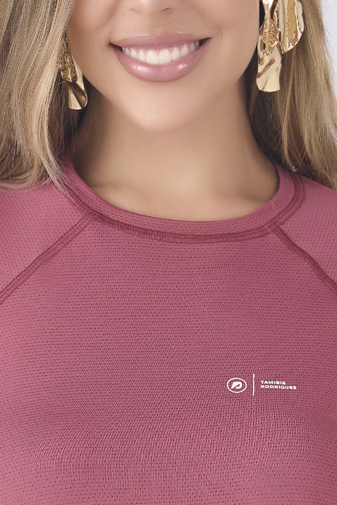 camiseta poliamida rosa queimado com protecao solar collab tamiris rodrigues epulari 6