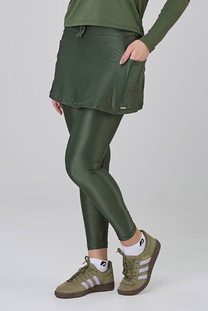 Saia Calça Comprida Verde Militar Para Mulheres de Até 1,60 de Altura Epulari