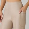 calca legging na cor kaki em poliamida media compressao epulari 5